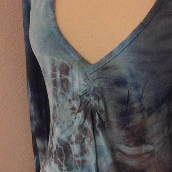 XS/S LOVE TANJANE Long Sleeve Shirt EE24 - Picture 2 of 7